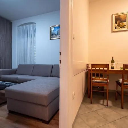 Homestay Old Town Cozy Split